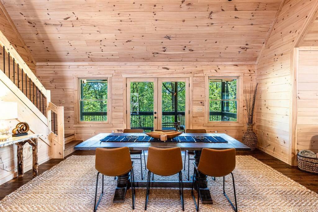 Luxe Family Cabin 8 Min To Downtown Blue Ridge Exterior photo