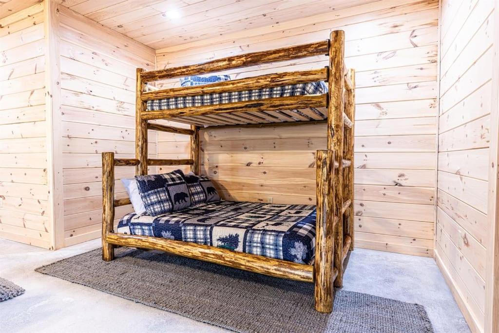 Luxe Family Cabin 8 Min To Downtown Blue Ridge Exterior photo